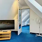 Appartamento Parkblick Trio-14 Personen- 3 Wohneinheiten- 3 Kuechen- 3 Baeder-parkplatz- Waschmaschine Wolfsburg