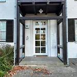 Appartamento Parkblick Trio-14 Personen- 3 Wohneinheiten- 3 Kuechen- 3 Baeder-parkplatz- Waschmaschine Wolfsburg