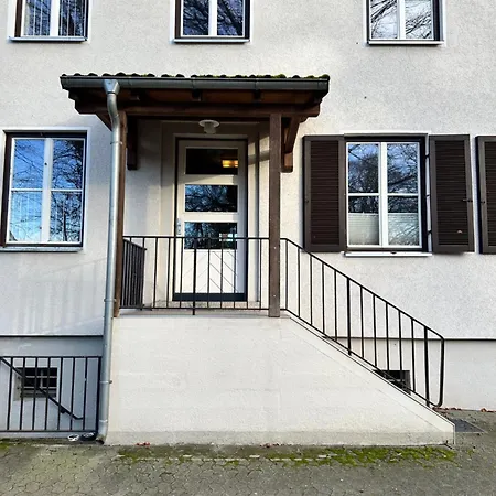 Parkblick Trio-14 Personen- 3 Wohneinheiten- 3 Kuechen- 3 Baeder-parkplatz- Waschmaschine