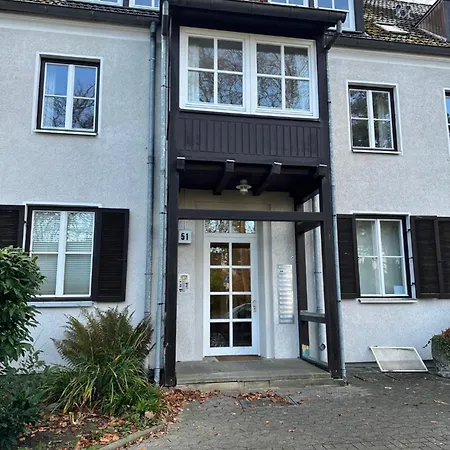 Appartamento Parkblick Trio-14 Personen- 3 Wohneinheiten- 3 Kuechen- 3 Baeder-parkplatz- Waschmaschine Wolfsburg