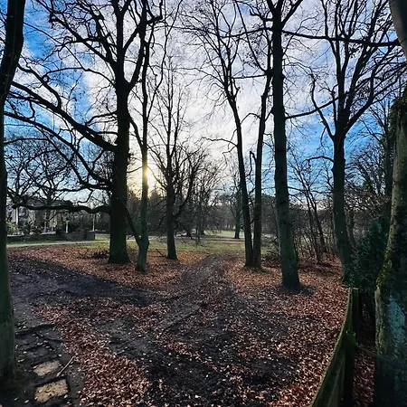 Parkblick Trio-14 Personen- 3 Wohneinheiten- 3 Kuechen- 3 Baeder-parkplatz- Waschmaschine Apartament *