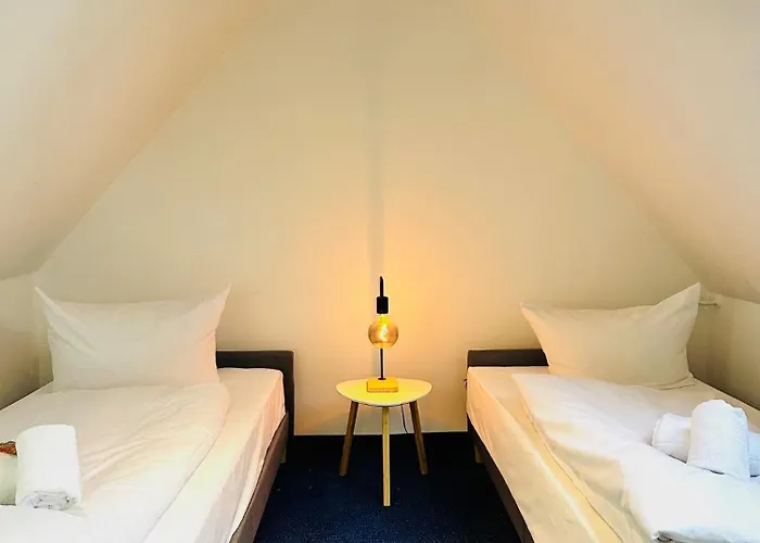 Apartman Parkblick Trio-14 Personen- 3 Wohneinheiten- 3 Kuechen- 3 Baeder-parkplatz- Waschmaschine *