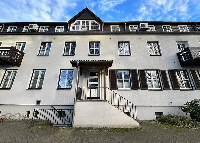 Apartman Parkblick Trio-14 Personen- 3 Wohneinheiten- 3 Kuechen- 3 Baeder-parkplatz- Waschmaschine *